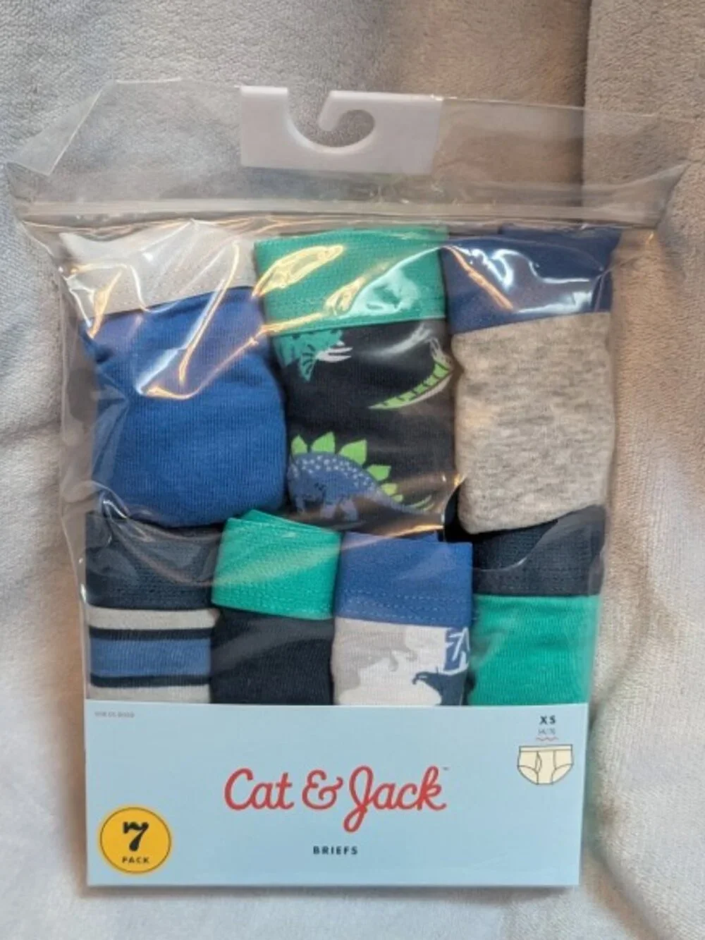 NWT Cat & Jack Boys' 7pk Dinosaur Briefs XS